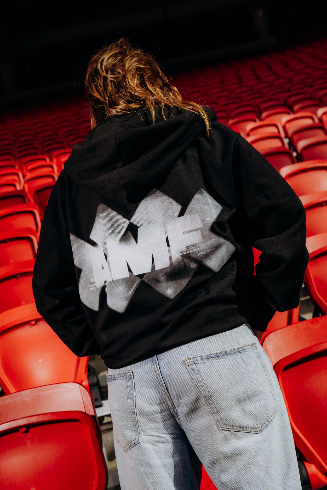 AMF White Crosses Zip-Up 2025 – AMF Merch